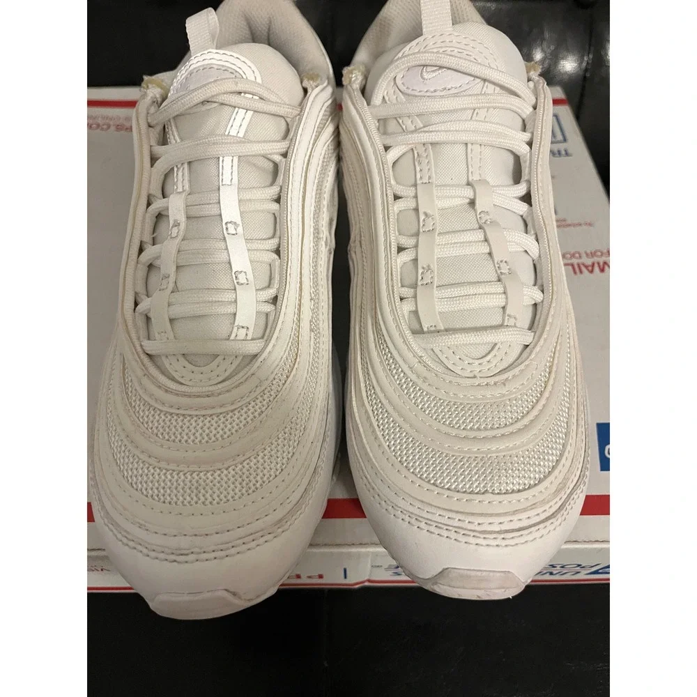 Nike very good